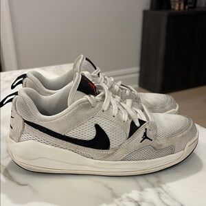 Nike Jordan Big Kids White/Black Low-Top Sneakers